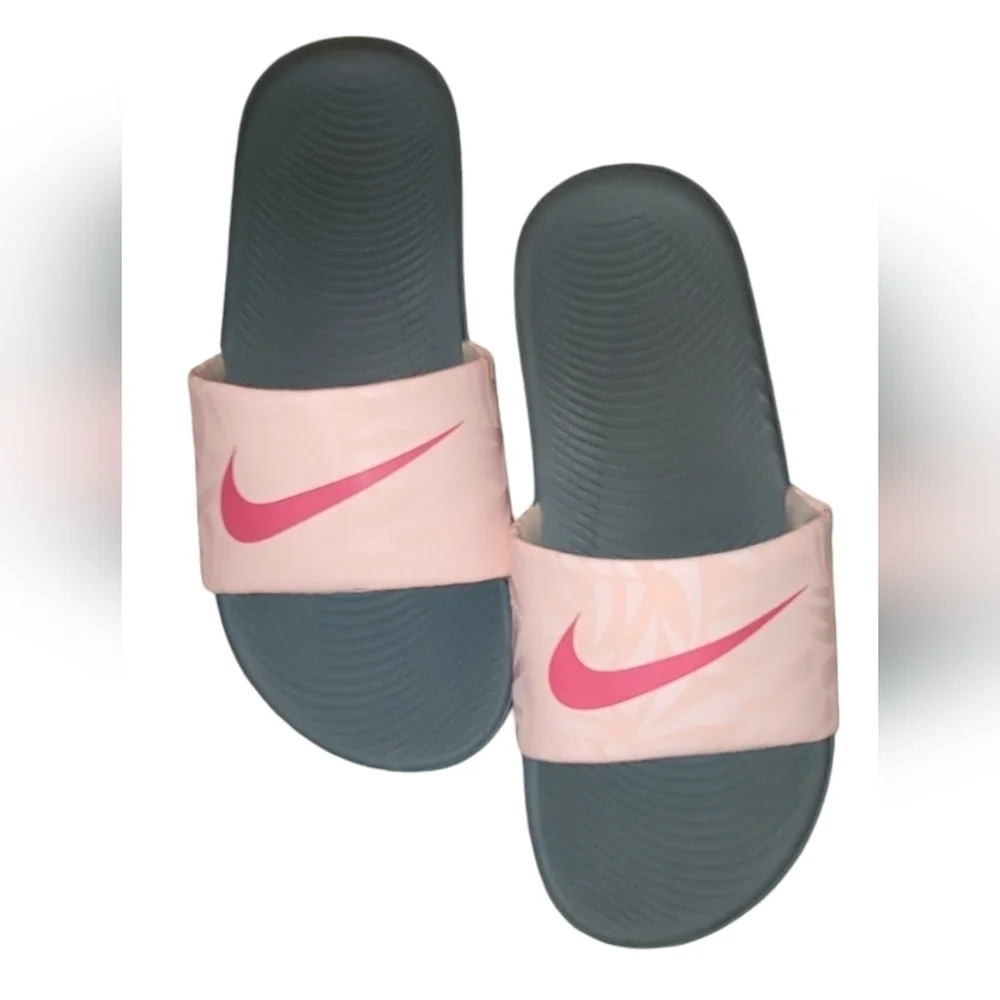 Nike Youth Slides Cushioned footbed Shoes